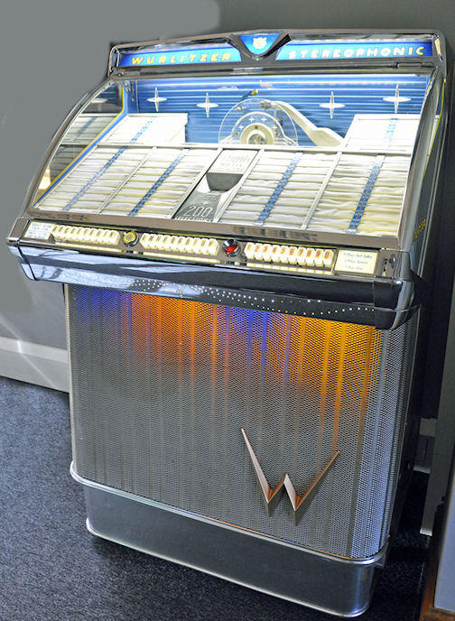 First Wurlitzer Stereo Juke Box